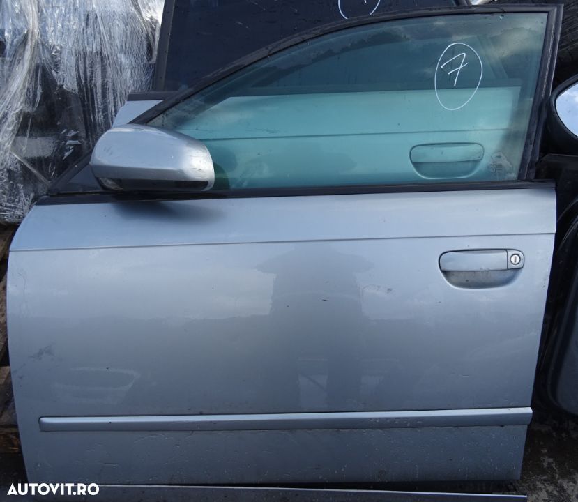 Usa stanga fata Audi A4 din 2006 hatchback - 1