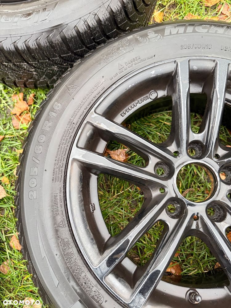 BMW Seria 3 318d - 9