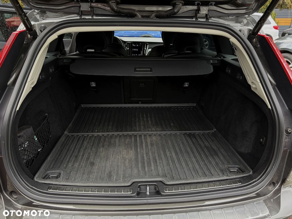 Volvo V60 B4 D Geartronic Inscription - 36