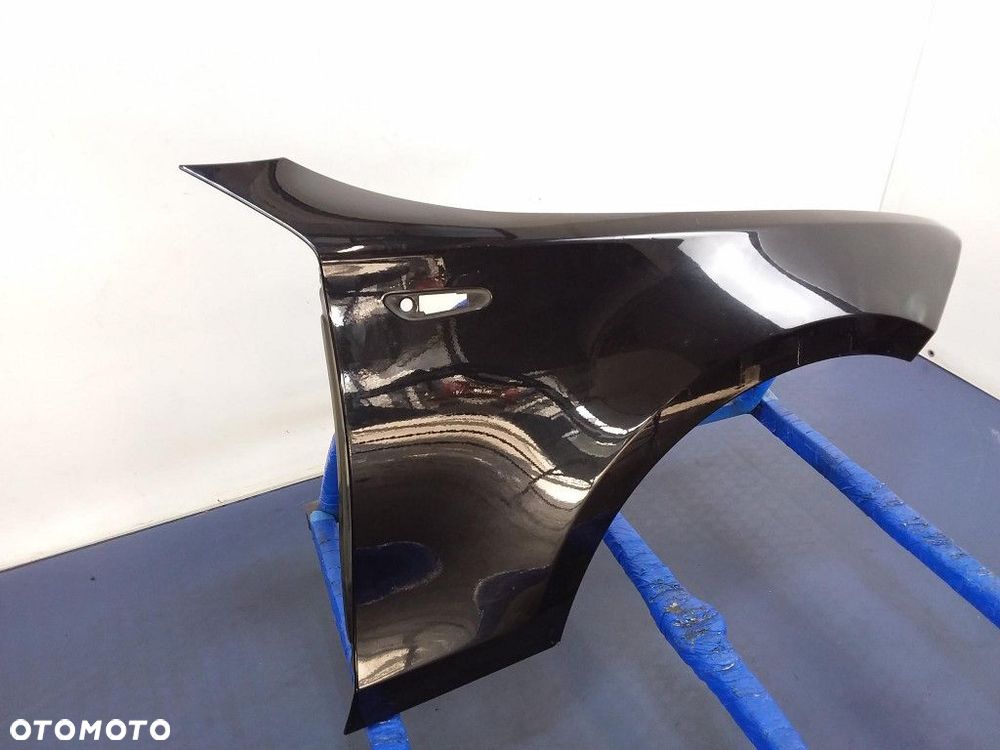 BMW 1 E87 LIFT BŁOTNIK PRZÓD PRAWY 475 - 2