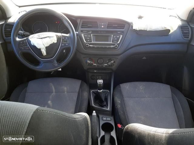 Peças Hyundai i20 Active 2017 - 5