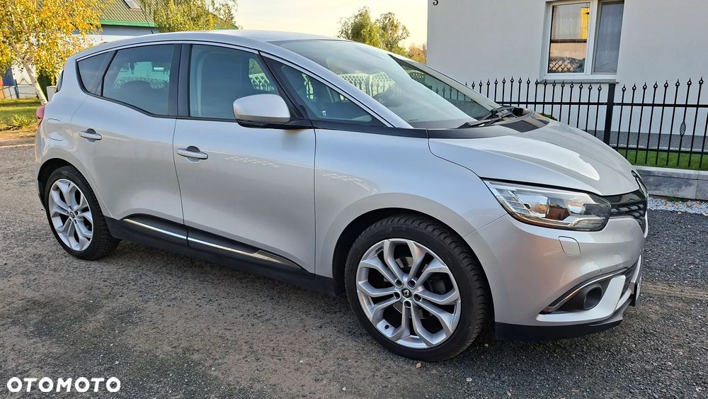Renault Scenic - 6