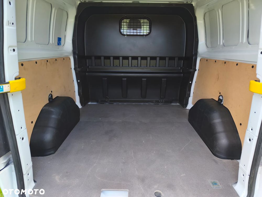 Ford TRANSIT CUSTOM - 16