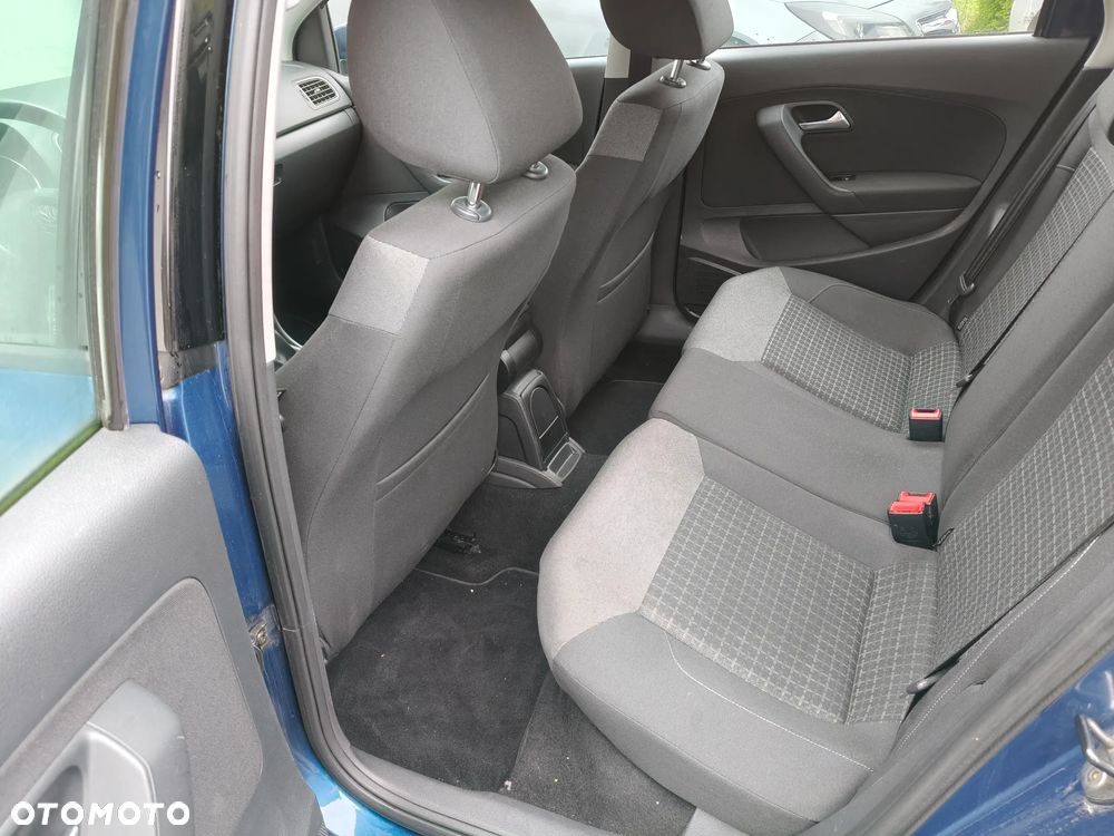 Volkswagen Polo 1.4 TDI (Blue Motion Technology) Comfortline - 12