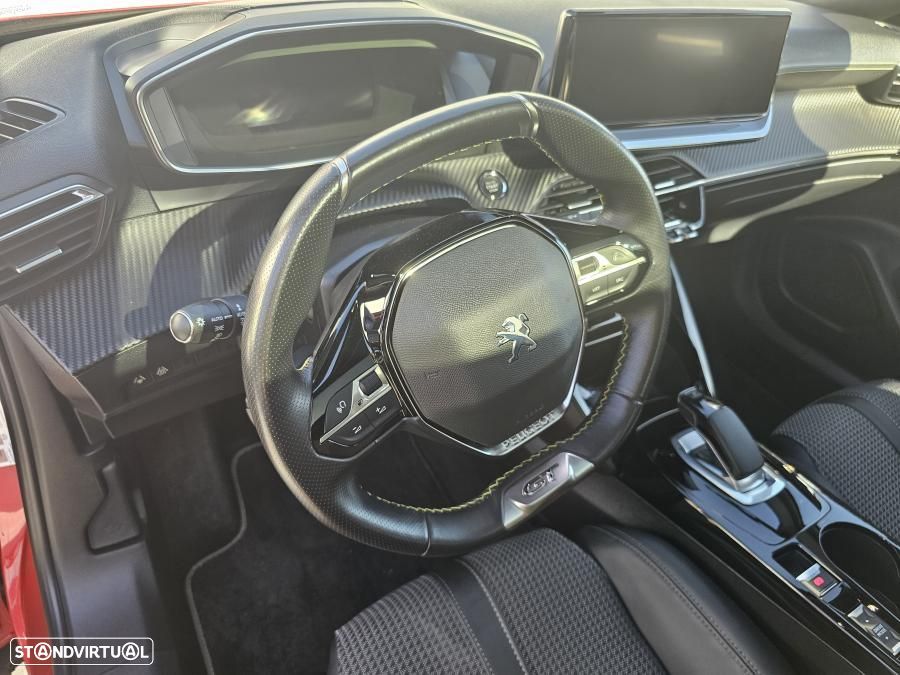 Peugeot e-2008 50 kWh GT - 28