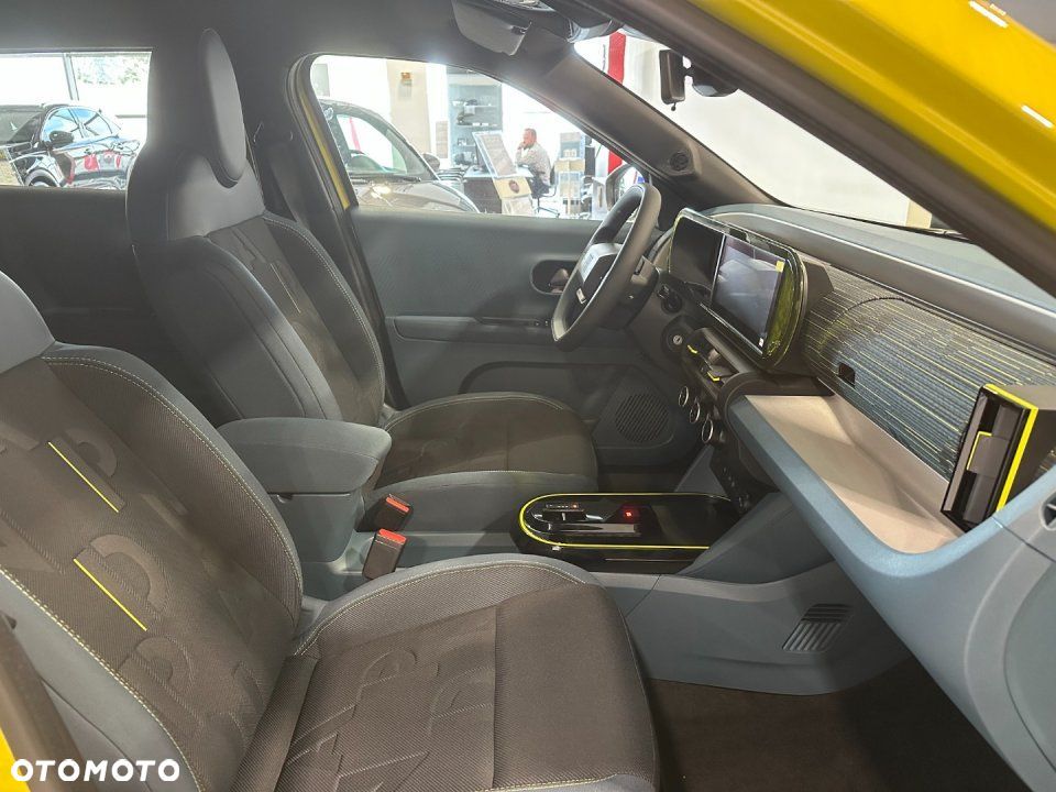 Fiat Grande Panda - 11