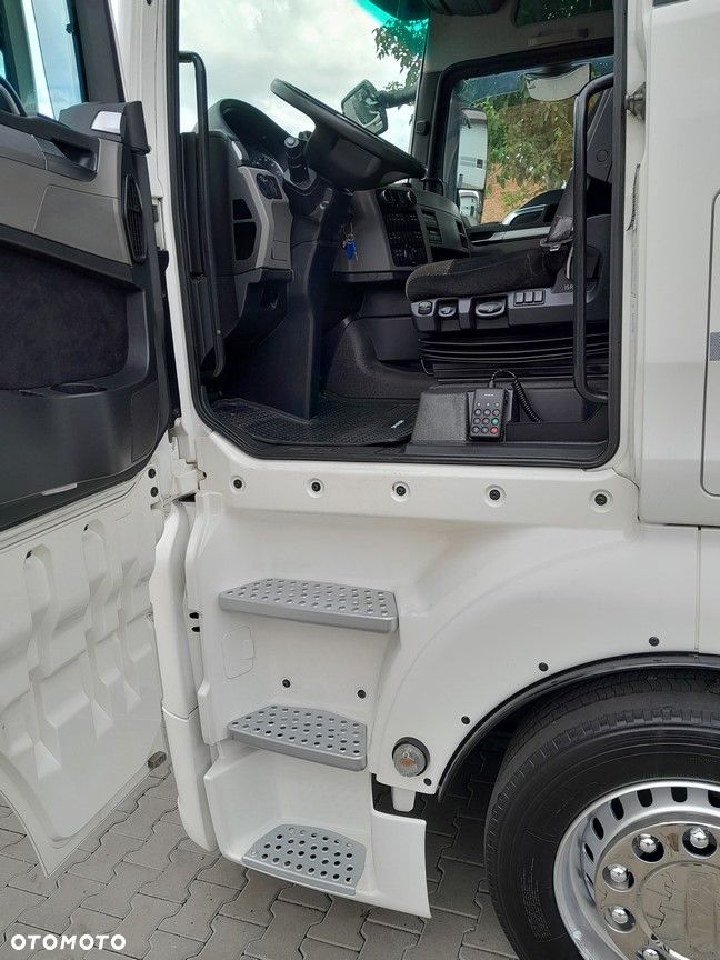 MAN TGX 24.470 EURO 6D 2020r BDF 6x2 RETARDER / KLIMATYZACJA POSTOJOWA - 32