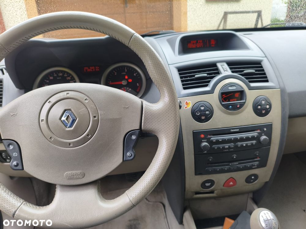 Renault Megane 1.9 dCi Privilege - 8