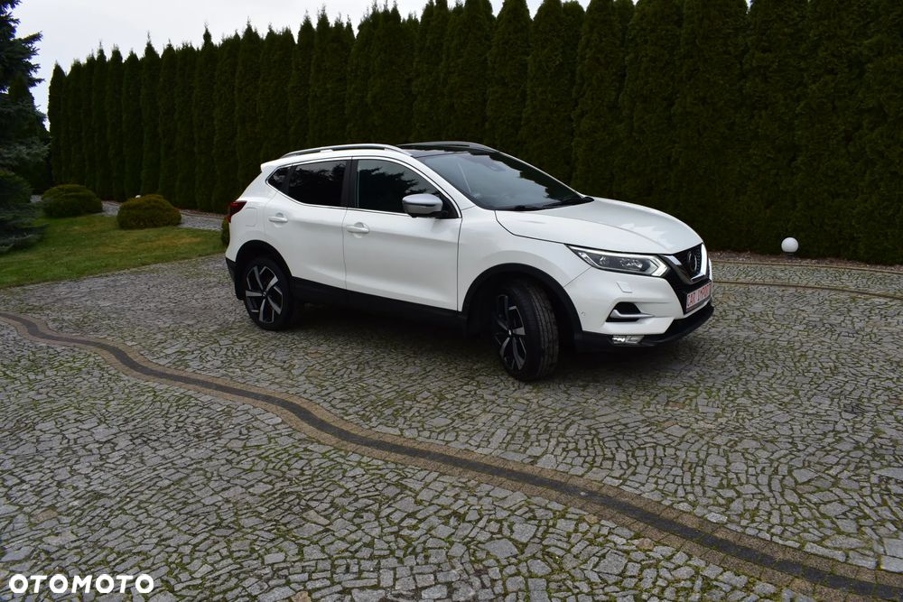 Nissan Qashqai 1.2 DIG-T Xtronic TEKNA+ - 27