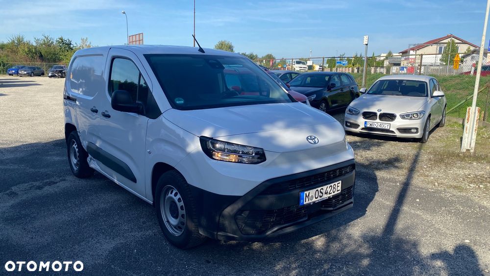 Toyota Proace City - 13