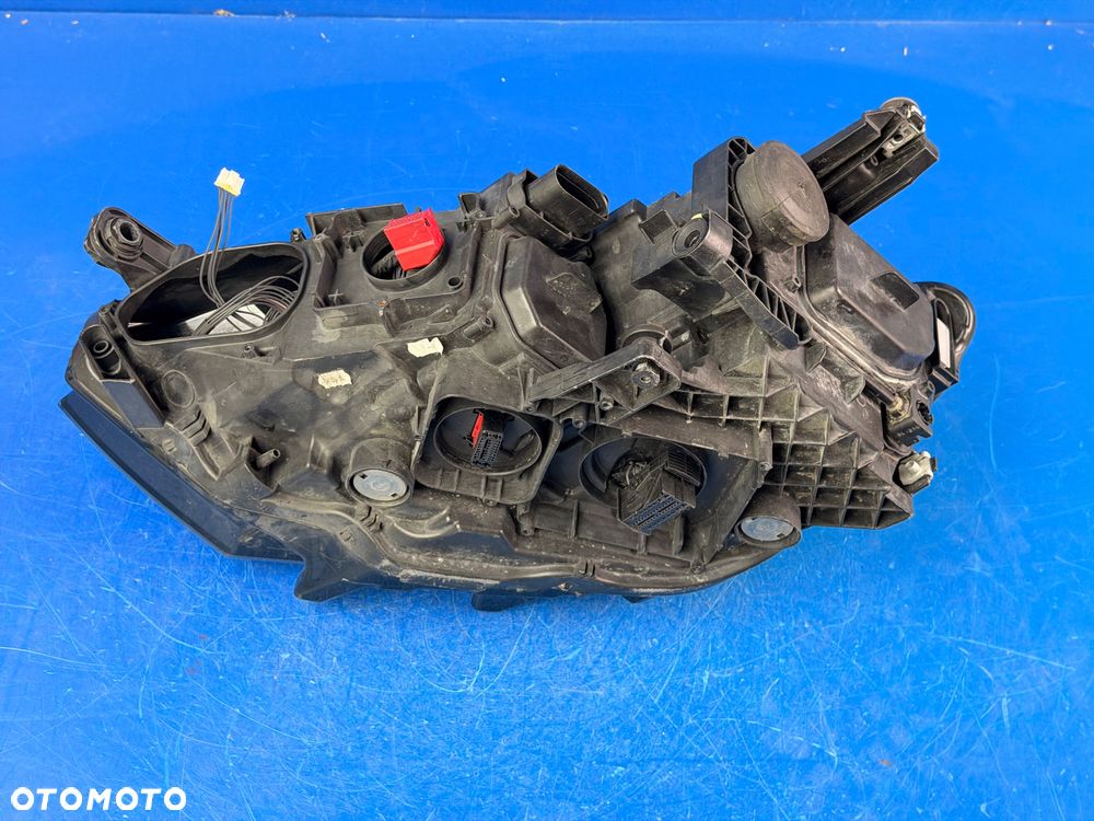 PRAWY FULL LED VW PASSAT B8 EUROPA BDB VALEO - 11