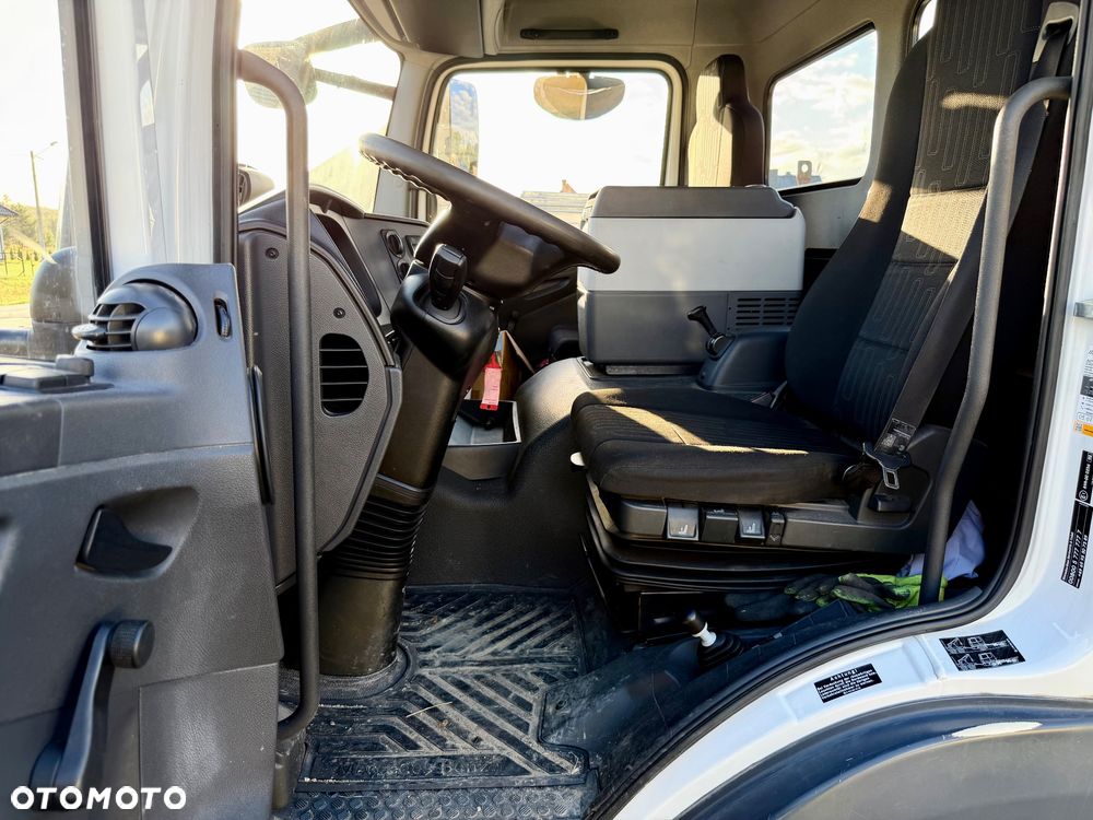 Mercedes-Benz Atego 824 - 24