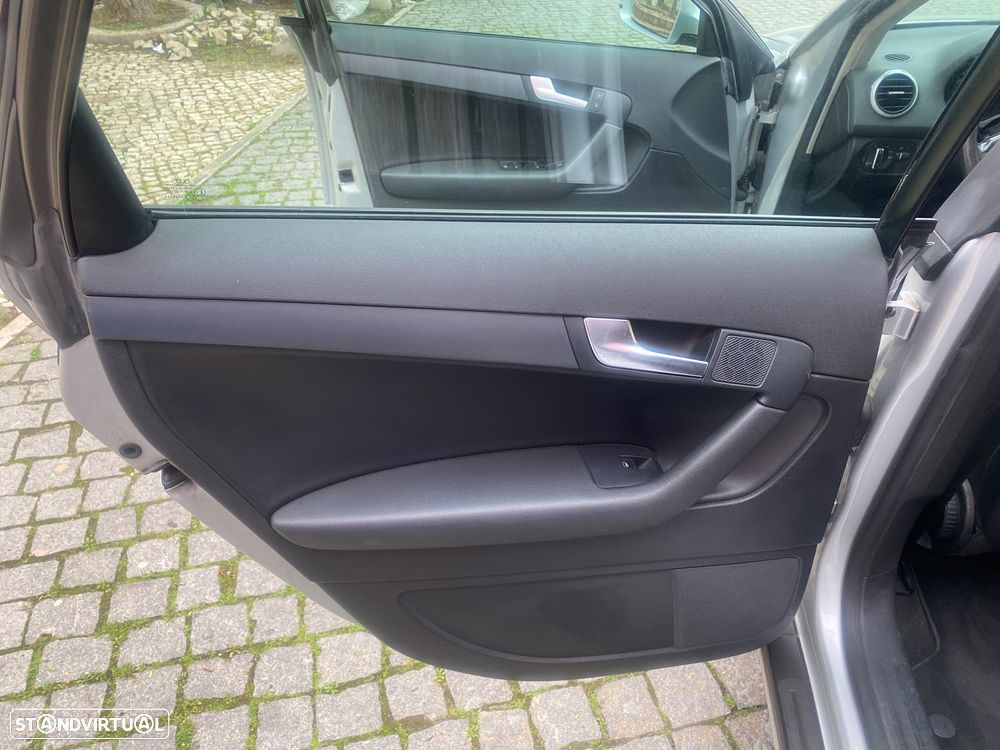 Audi A3 Sportback 2.0 TDi Attraction - 22