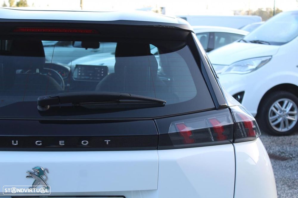 Peugeot e-2008 50 kWh Active Pack - 12