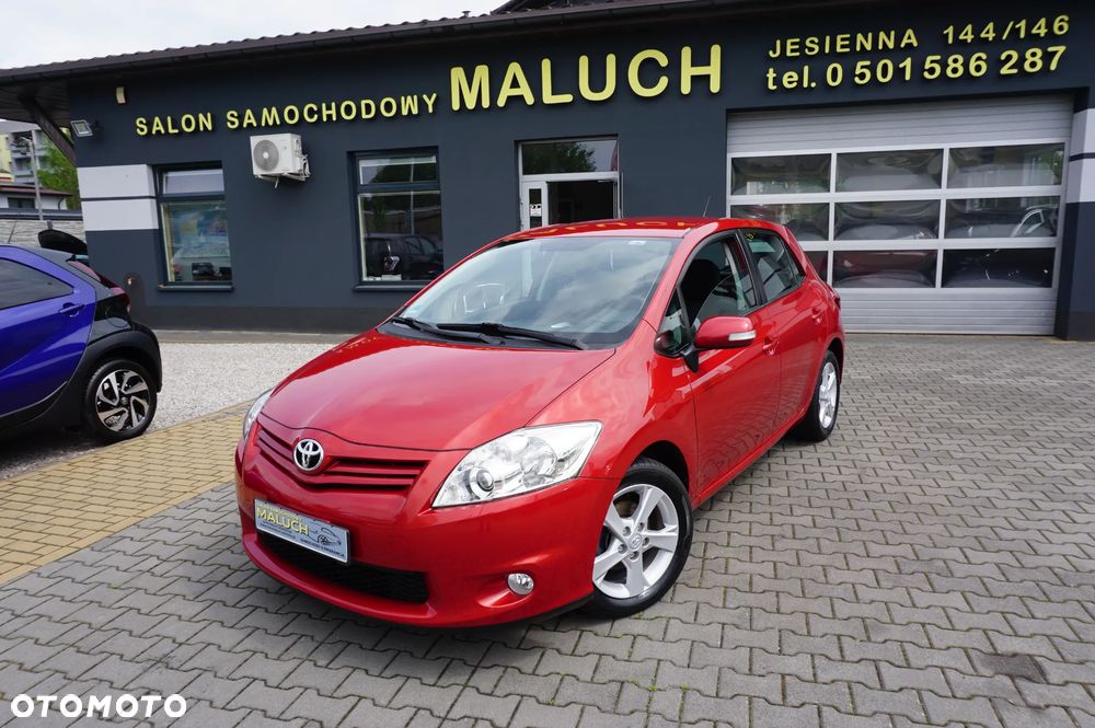 Toyota Auris 1.6 Executive - 2