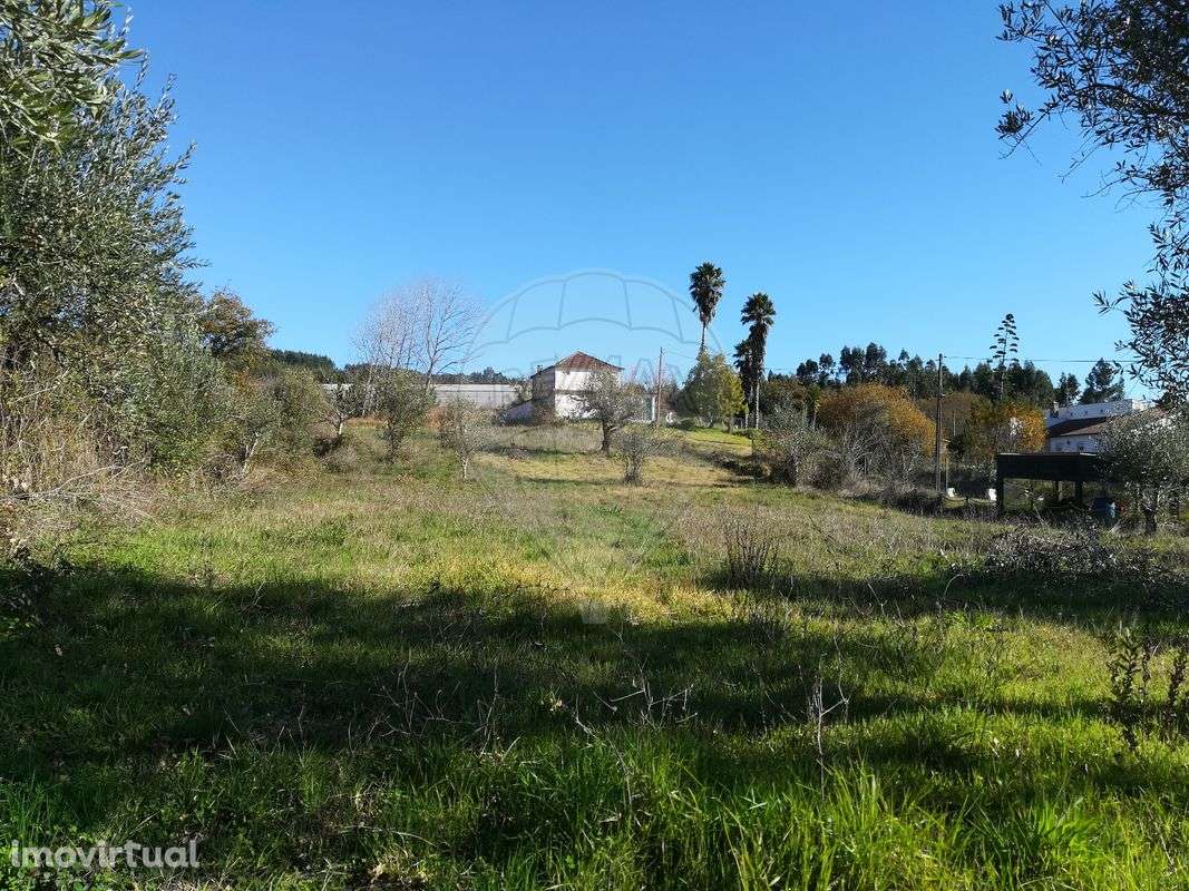 Terreno  para venda - Grande imagem: 2/3