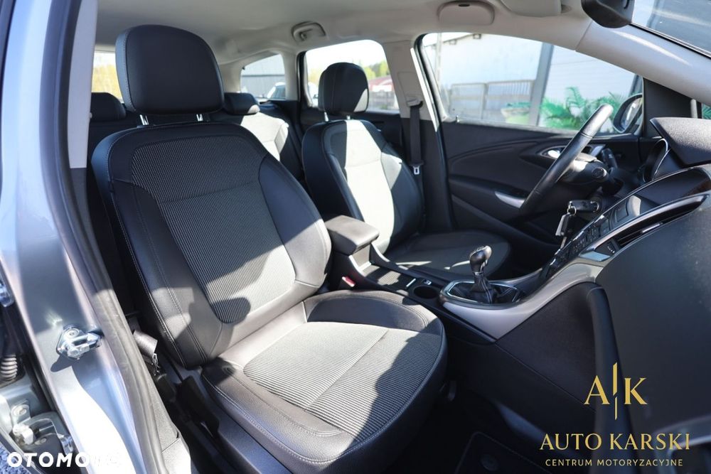 Opel Astra - 37