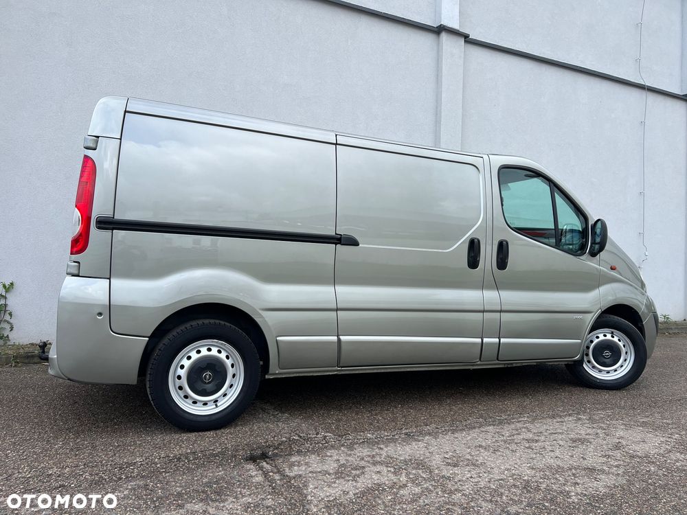 Opel VIVARO L2H1 LONG - 18