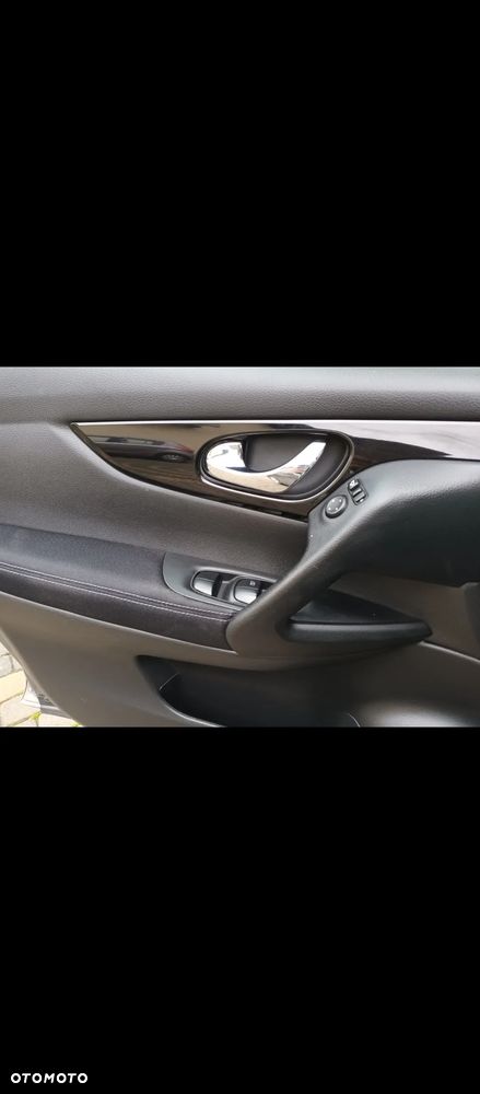 Nissan Qashqai 1.6 dCi 4x4 Tekna S&S - 12