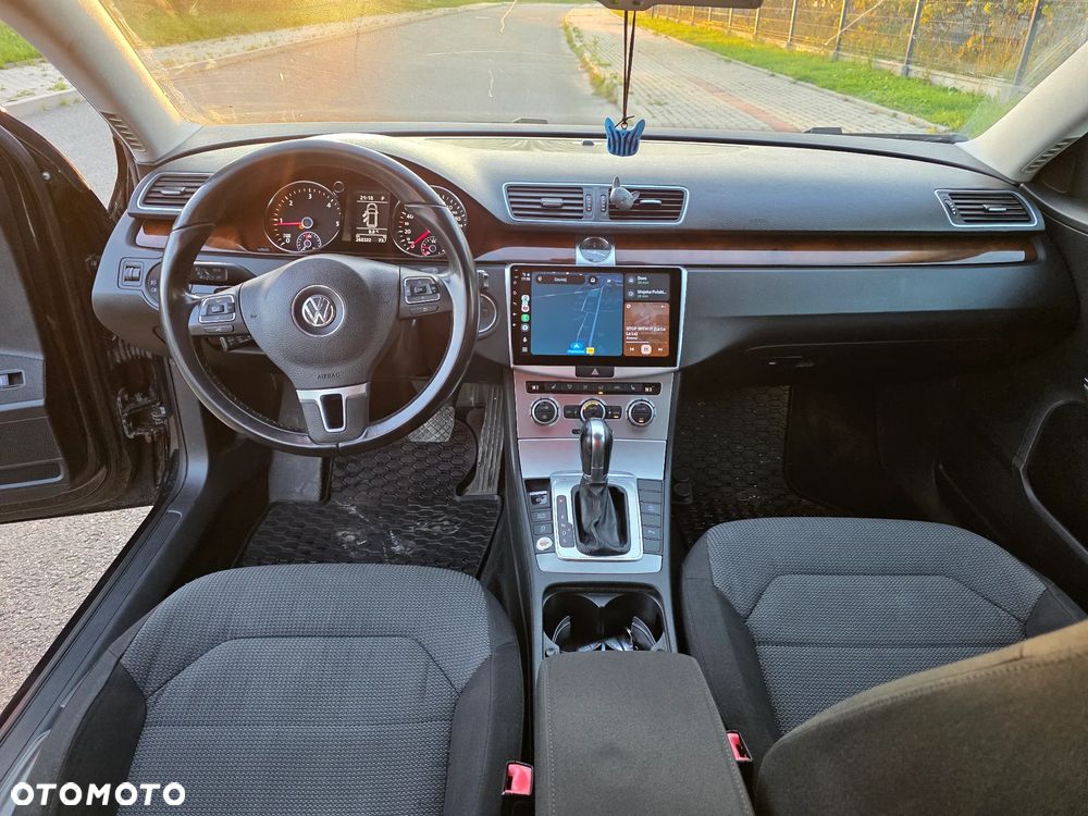 Volkswagen Passat Variant 2.0 TDI DSG BlueMotion Technology Exclusive - 26