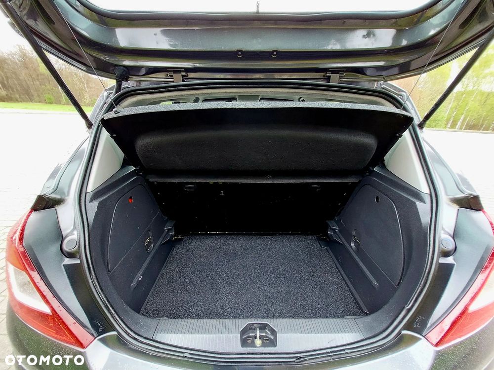 Opel Corsa - 25
