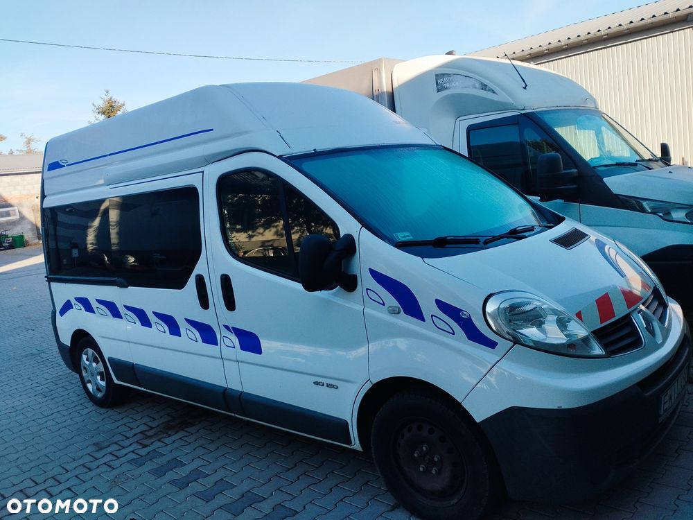 Renault Trafic - 1