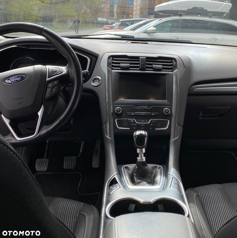 Ford Mondeo 2.0 EcoBlue Titanium - 13
