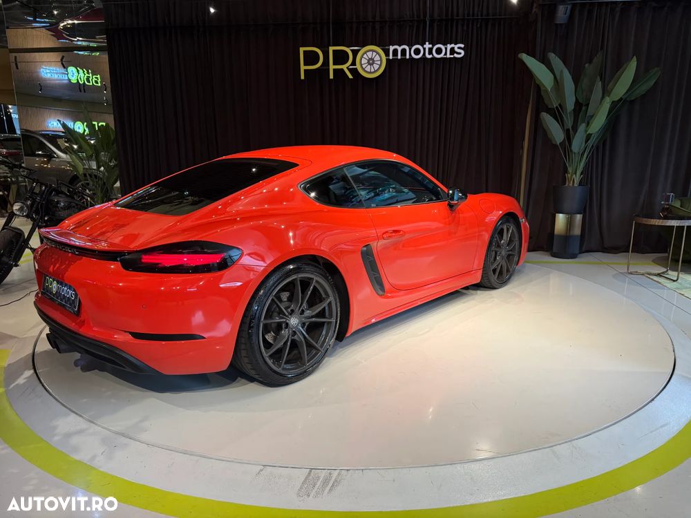Porsche Cayman T PDK - 6