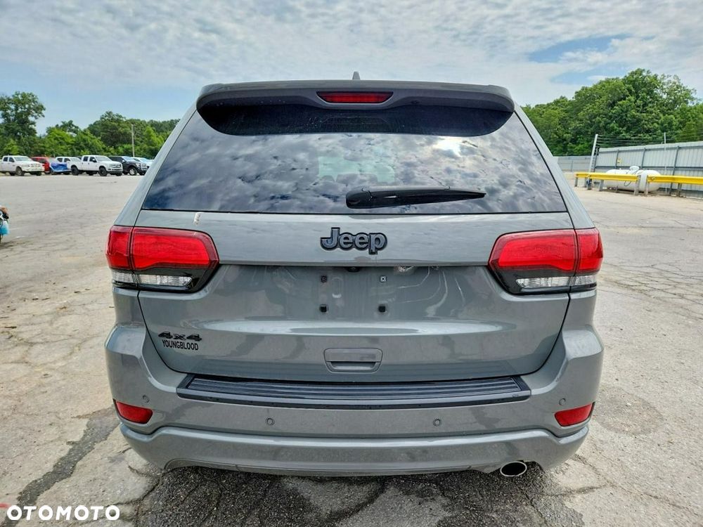 Jeep Grand Cherokee - 6