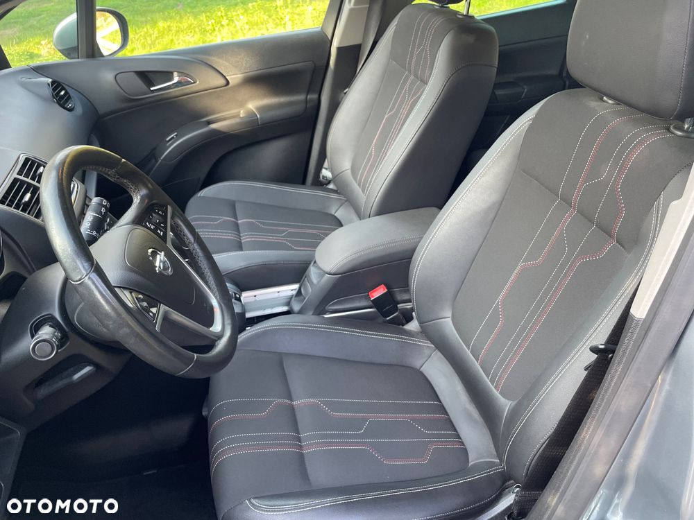 Opel Meriva - 10