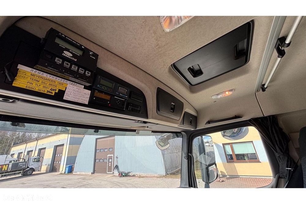 Mercedes-Benz Actros 1835 4x2 SIDE OPENING + CARRIER SUPRA 1150 Mt - 25