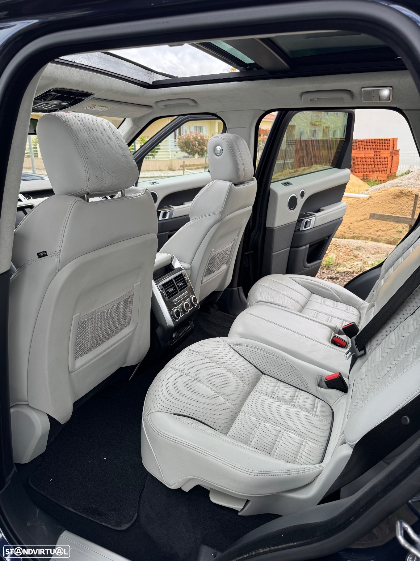 Land Rover Range Rover Sport 3.0 SDV6 HEV Autobiography Dynamic - 38
