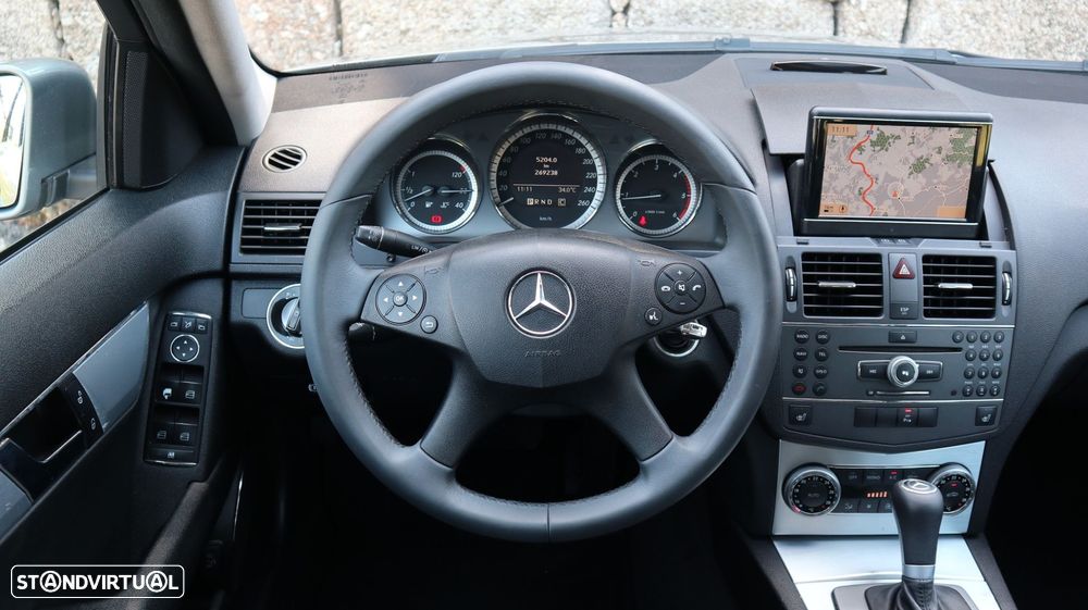 Mercedes-Benz C 250 - 19