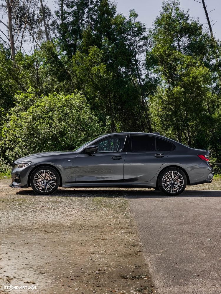 BMW 330 e Pack M Auto - 20