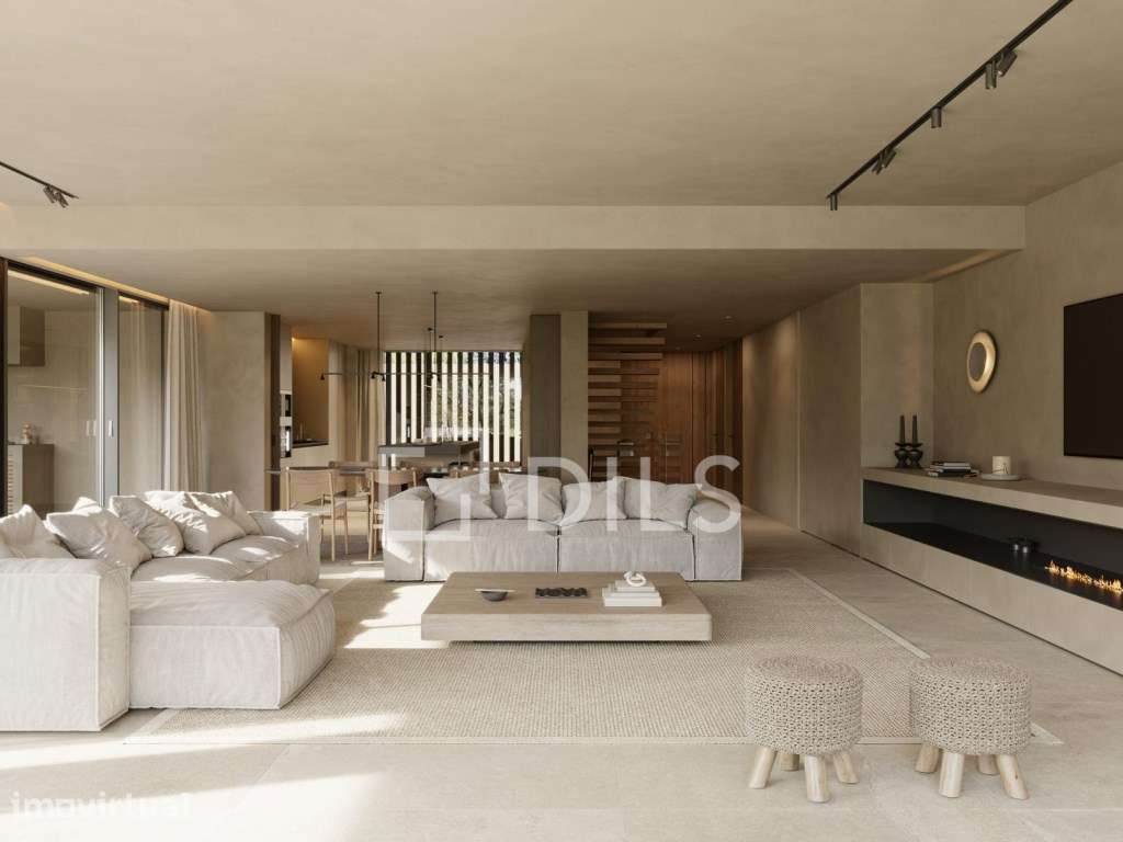 Moradia T4+1 com jardim e piscina privativa em Alcabideche - Grande imagem: 4/35