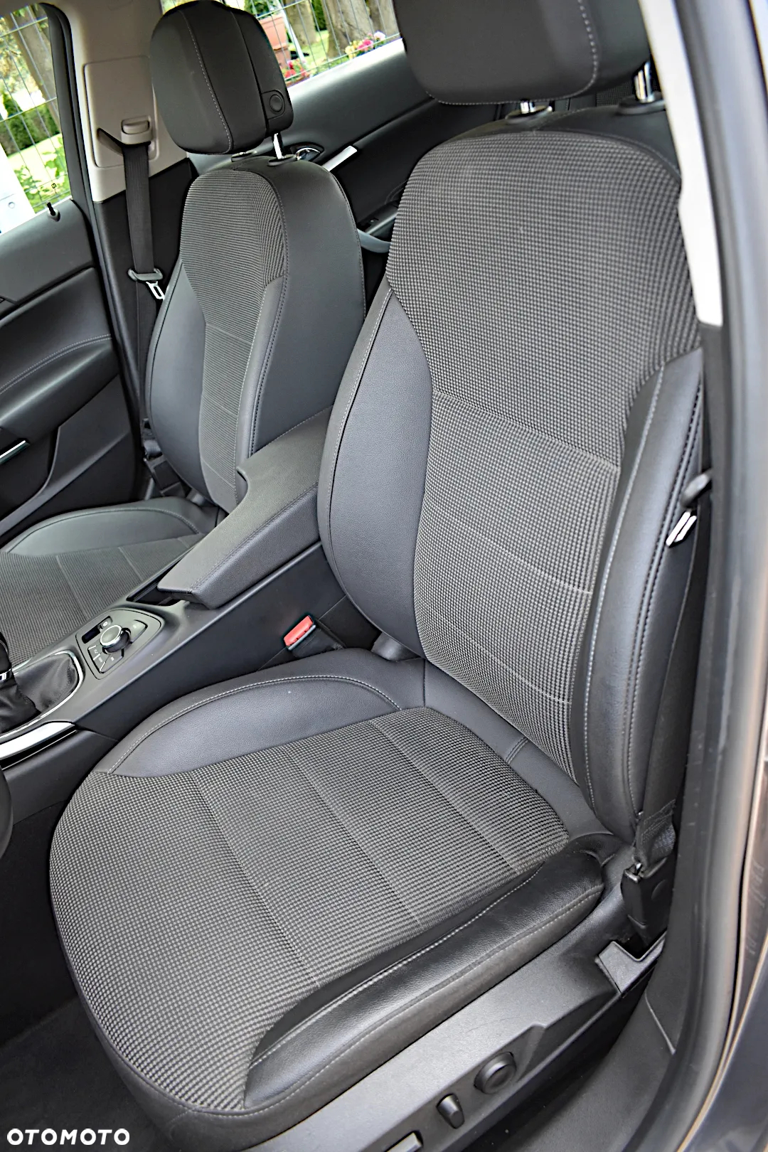 Opel Insignia - 6