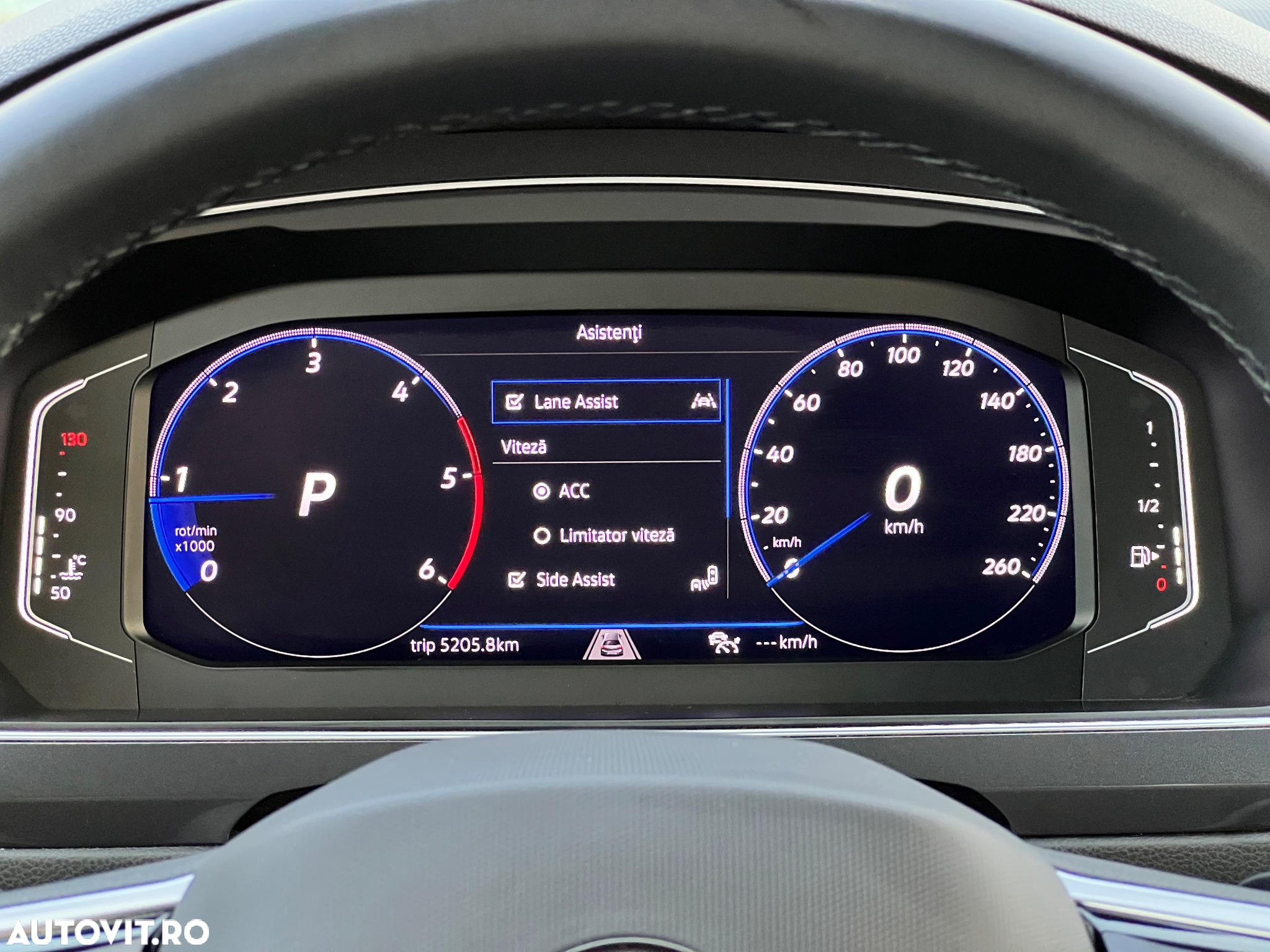 Volkswagen Tiguan Allspace 2.0 TDI 4Mot DSG R-Line - 10
