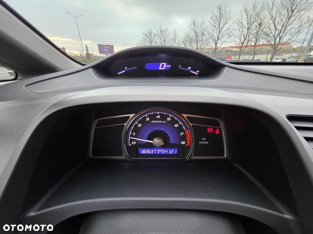 Honda Civic 1.8 Comfort - 14