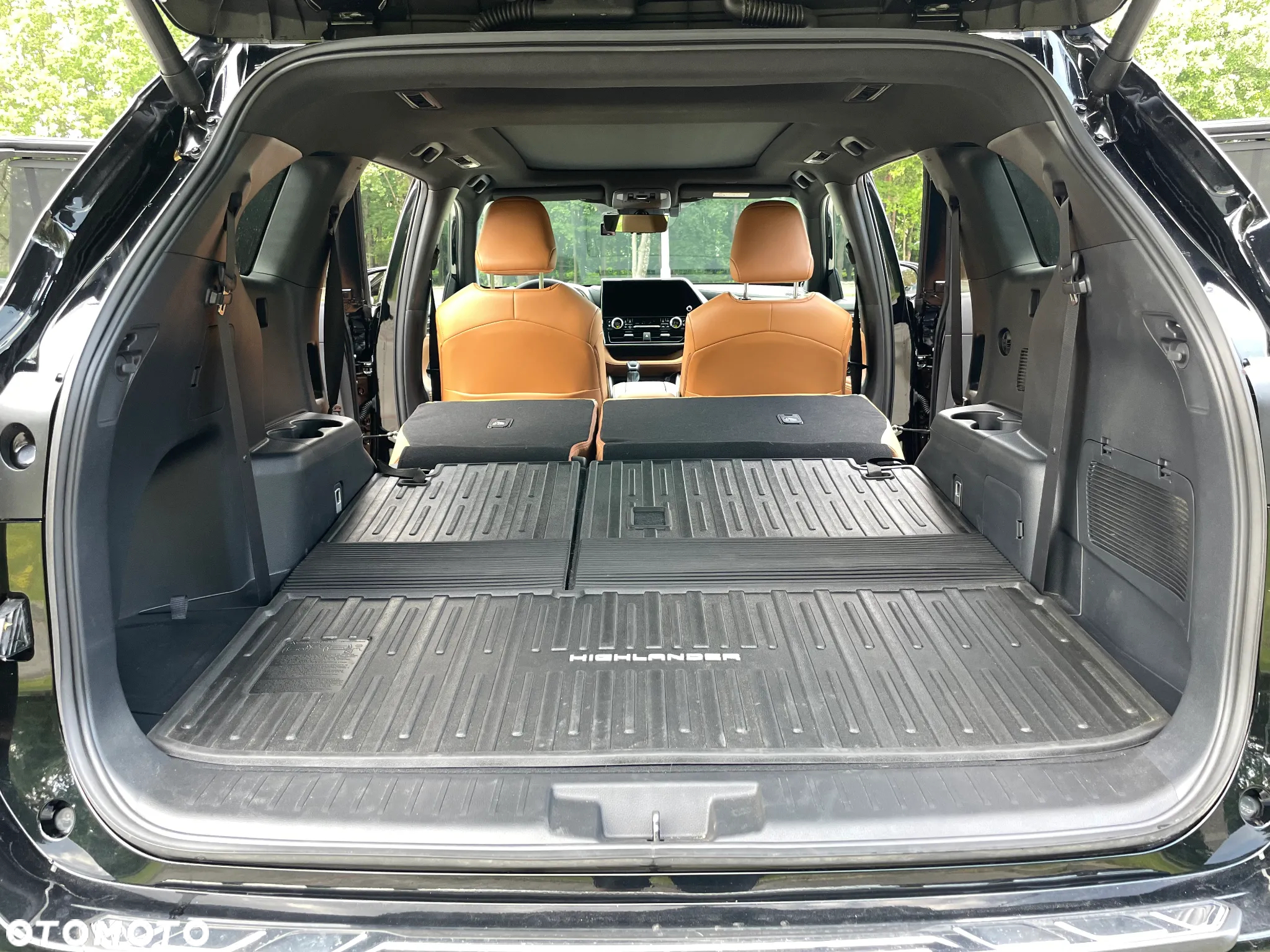 Toyota Highlander 2.5 Hybrid Executive - 19