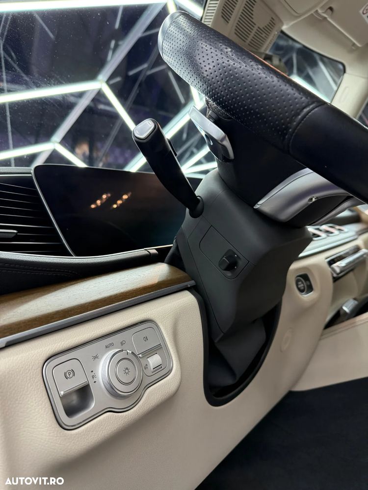 Mercedes-Benz GLS - 7