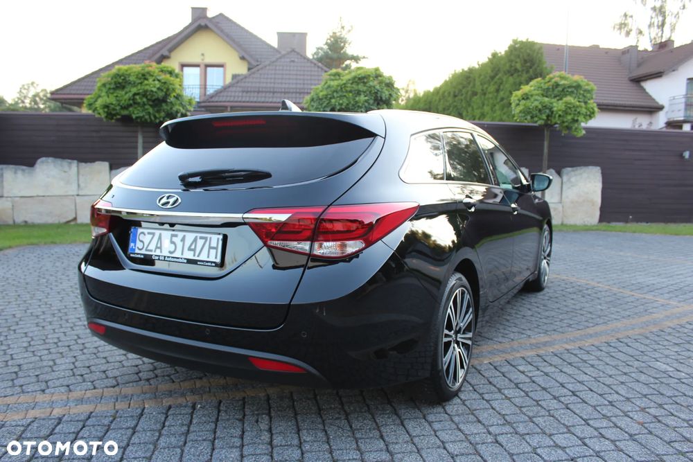 Hyundai i40 Kombi 1.7 CRDi DCT Premium - 7