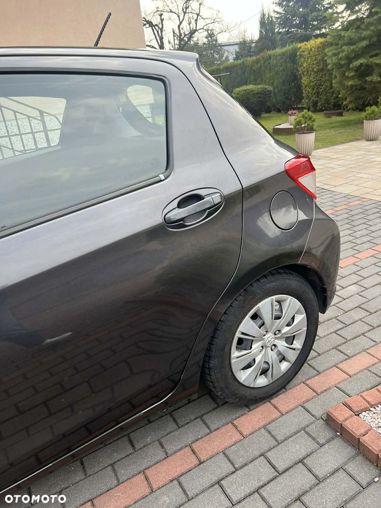 Toyota Yaris 1.33 Active - 13
