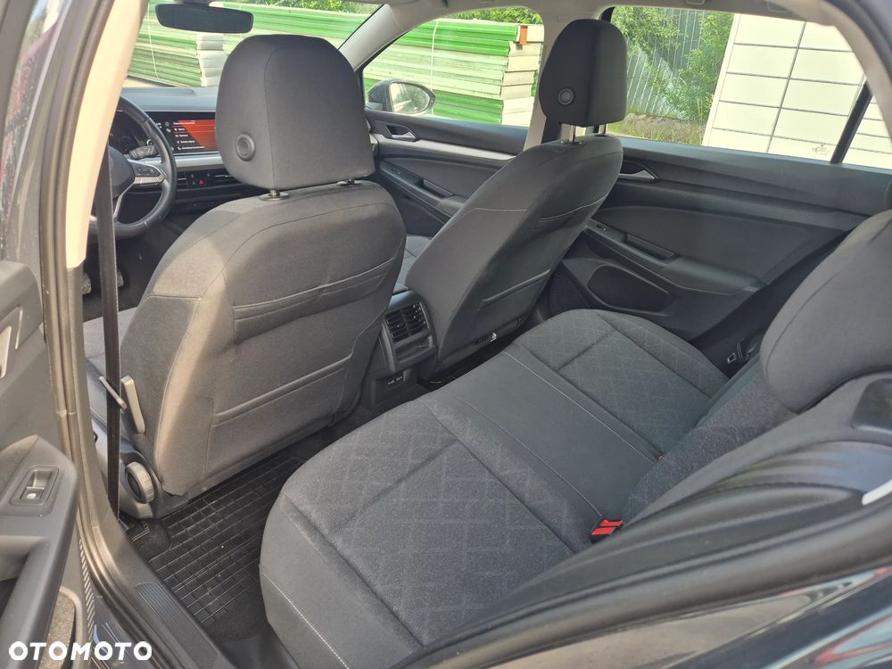 Volkswagen Golf - 21