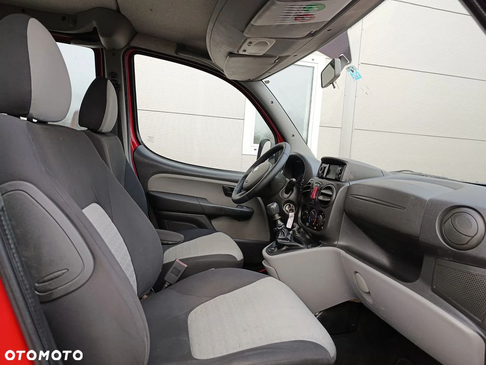 Fiat Doblo 1.4 8V Family - 34