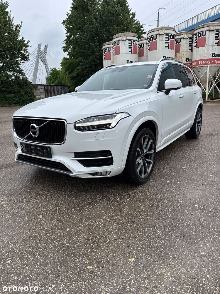 Volvo XC 90 D5 SCR AWD Momentum 7os - 18