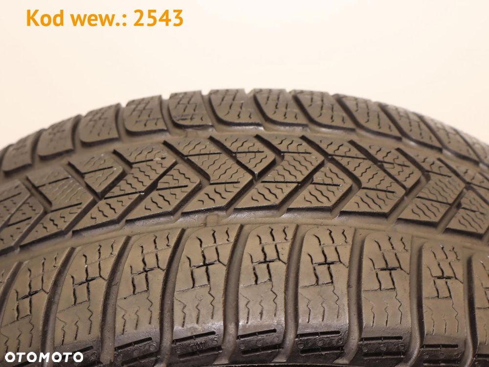 Pirelli SottoZero Serie 3 Winter - 245/45 R19 - 8