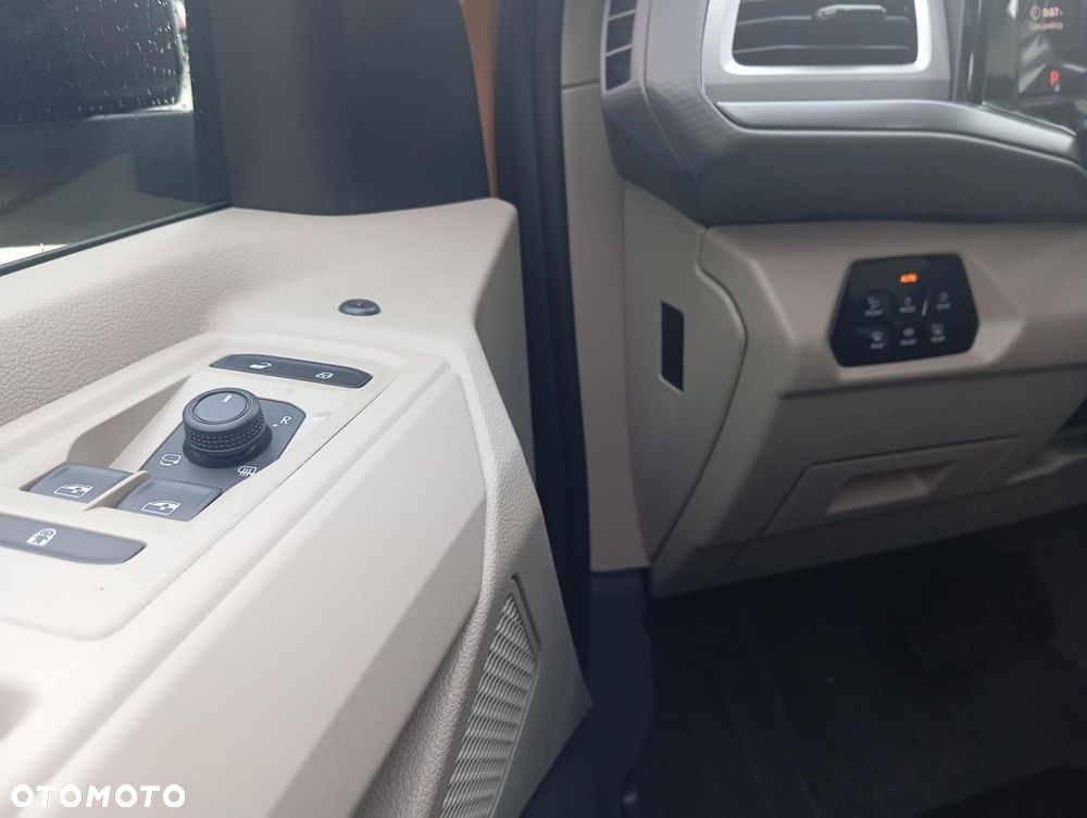 Volkswagen California - 13