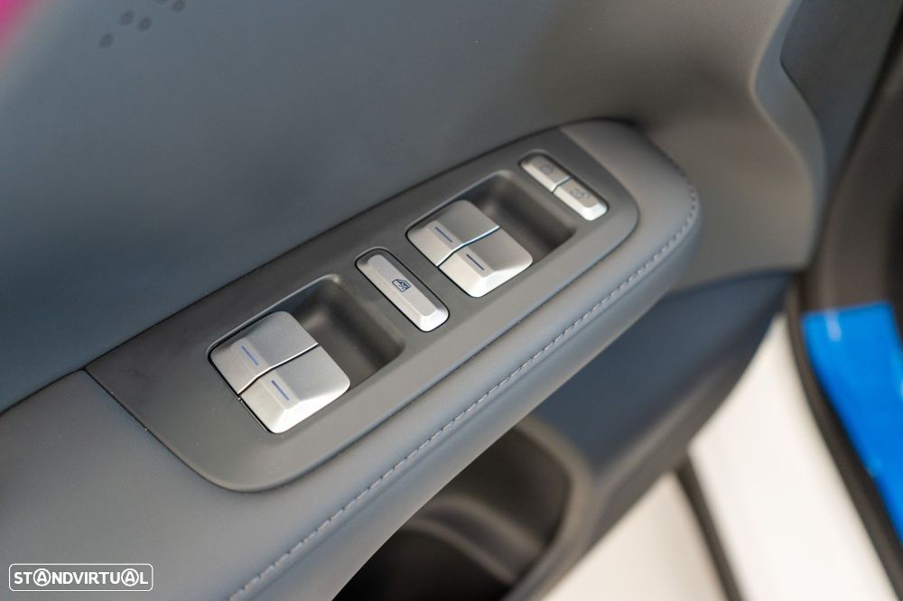Xpeng G6 68.5 kWh Standard Range - 28