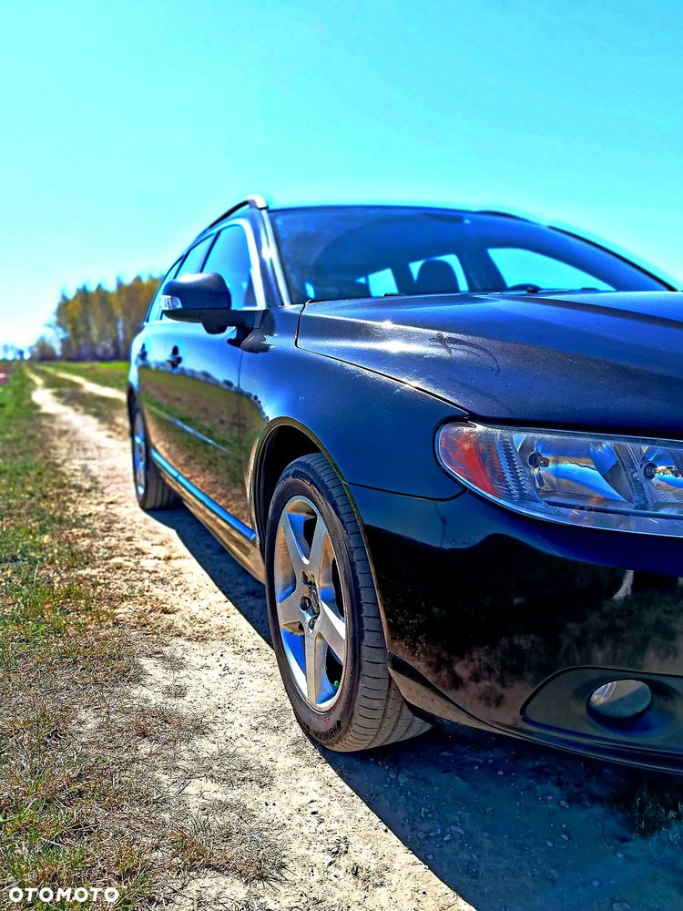 Volvo V70 2.5T Momentum - 5
