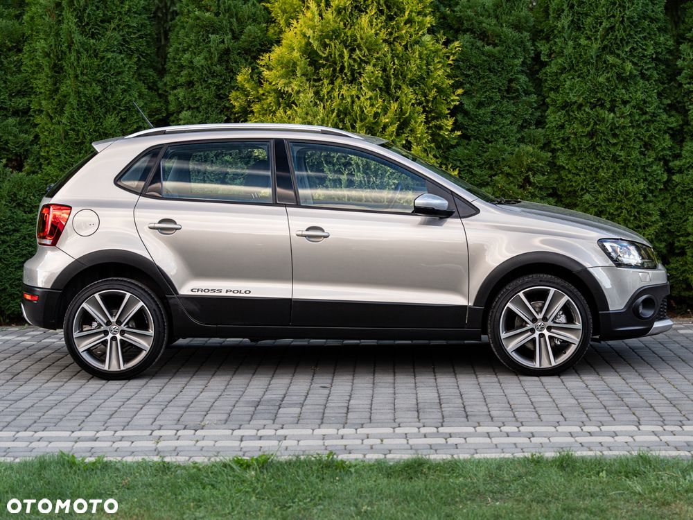 Volkswagen Polo 1.2 TSI Cross - 5